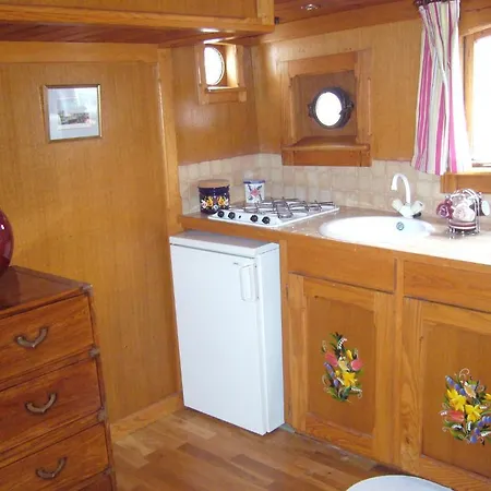Bateau Adriana *