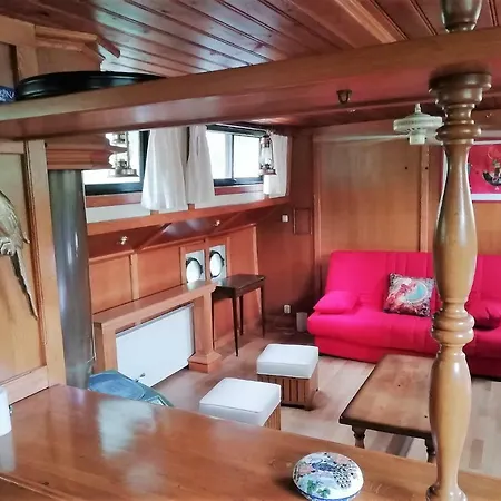 Bateau Adriana